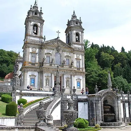 Liberdade Royal Esquerdo * Брага