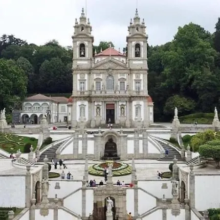 Liberdade Royal Esquerdo Апартаменти *