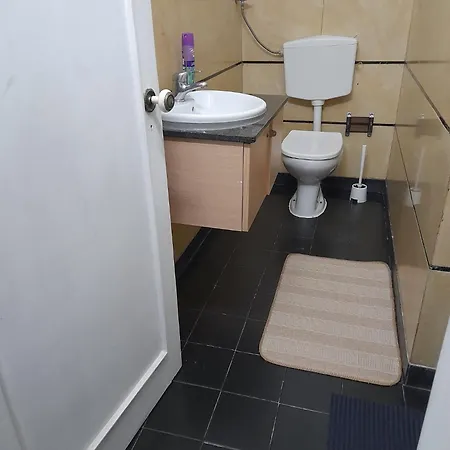 Liberdade Royal Esquerdo * Брага