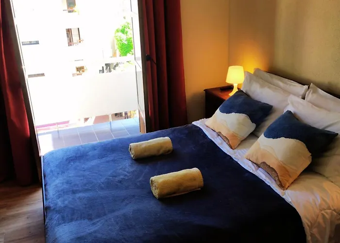 Liberdade Royal Esquerdo Апартаменти *